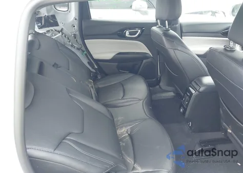 2025 Jeep Compass Limited 4X4 from USA, damaged, VIN 3C4NJDCN0ST502532